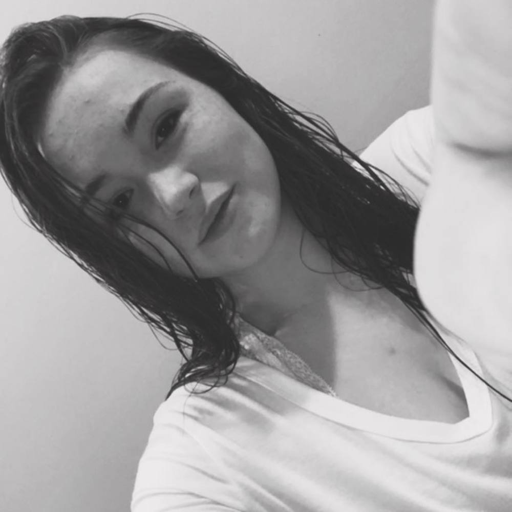 Meet your Posher, Harmony